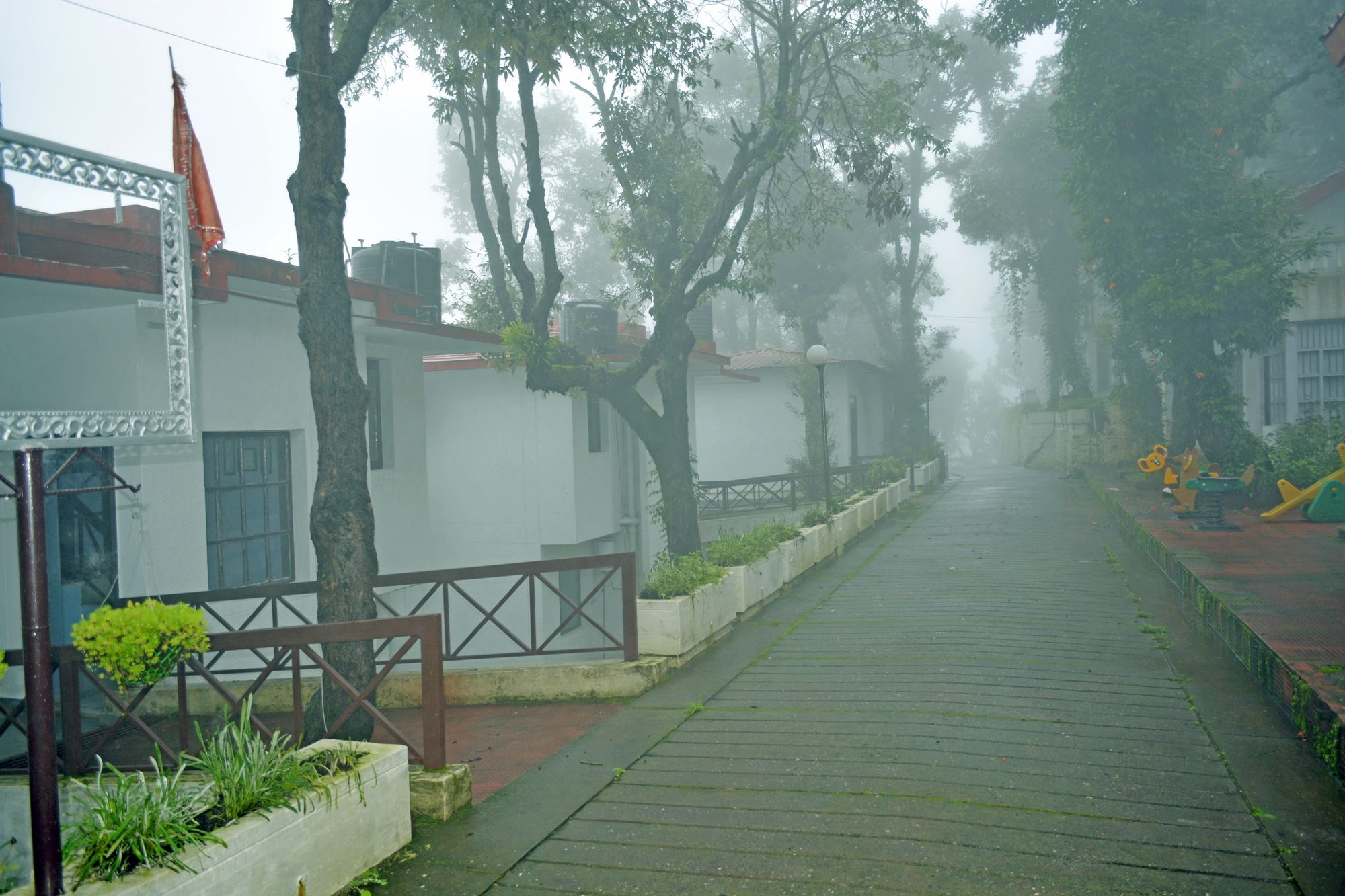 Oyo 5248 Surbee Resorts Mussoorie Εξωτερικό φωτογραφία